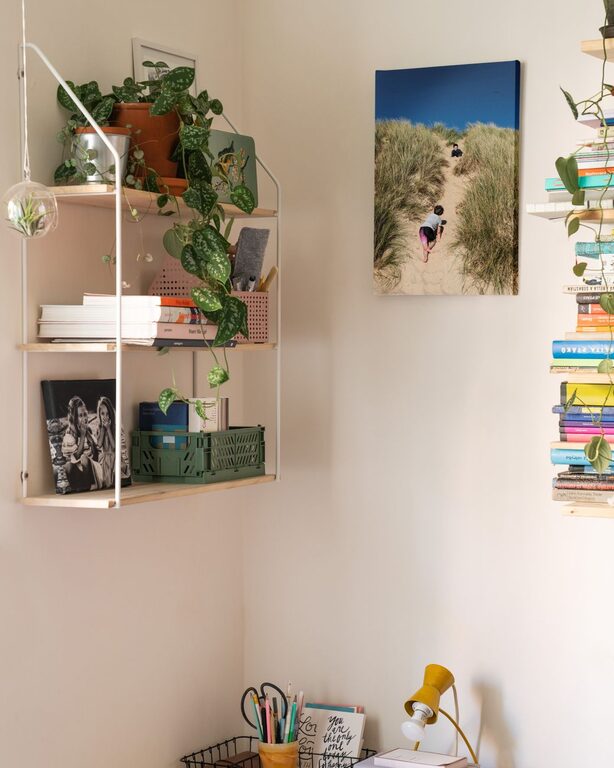 Simple Ways to Personalize Your Workspace for Better Comfort and Focus